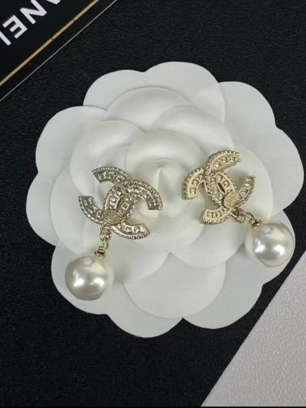 Chanel Classic CC Logo Pearl Stud Earrings - Picture 3 of 7